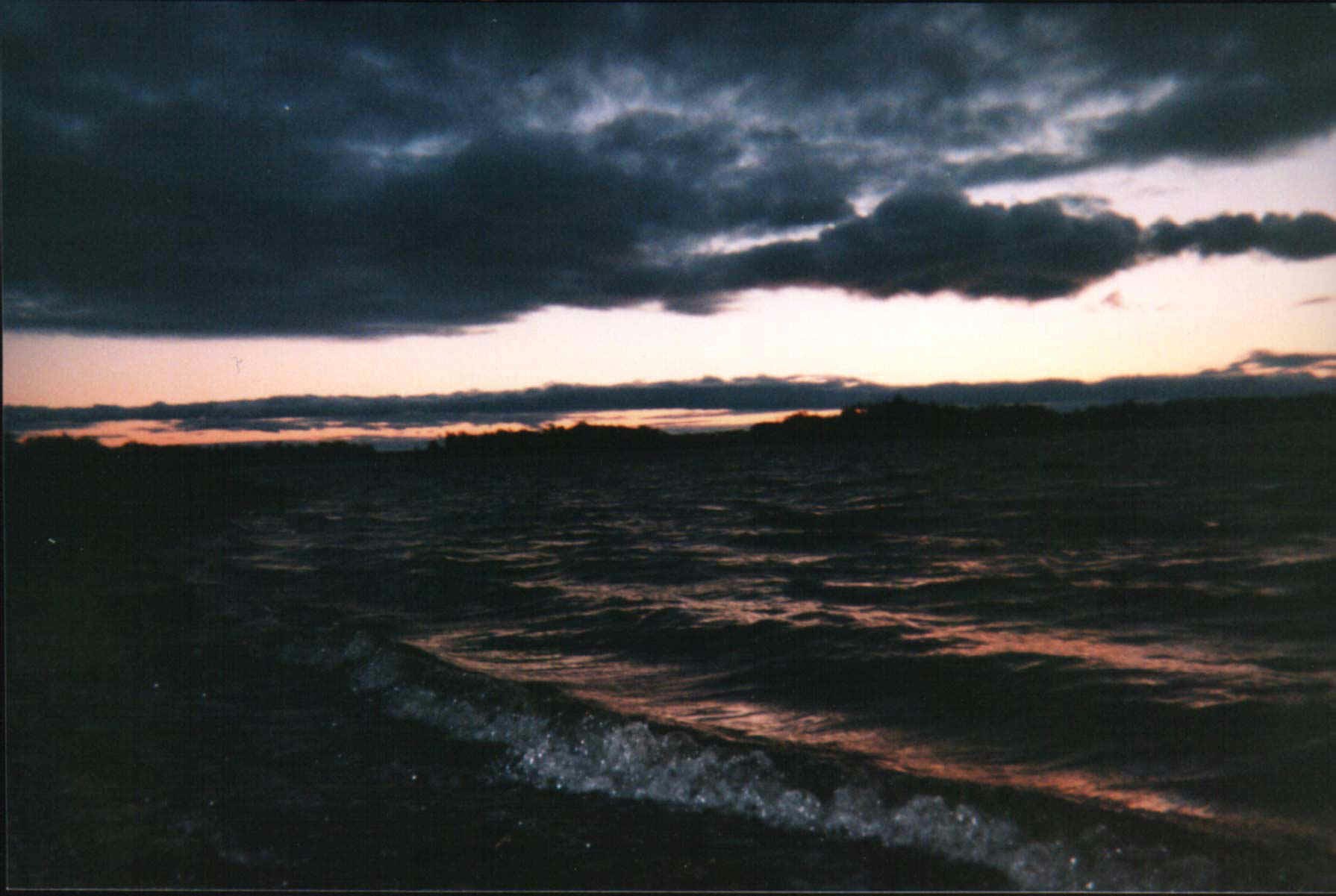 sunset1.jpg (124214 bytes)